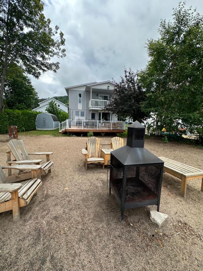 Maison Sur La Plage Chambord Exteriér fotografie